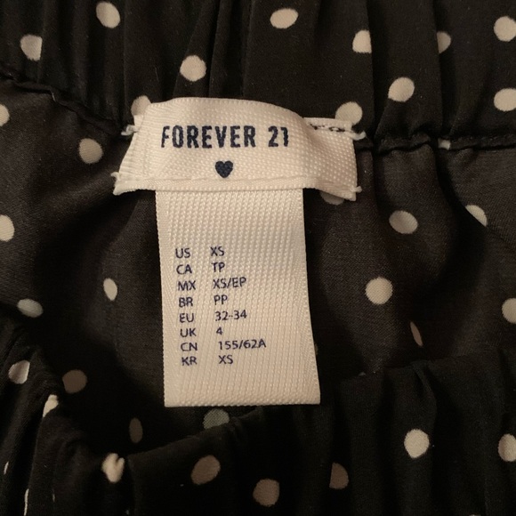 Forever 21 Sleep Set - Picture 2 of 2